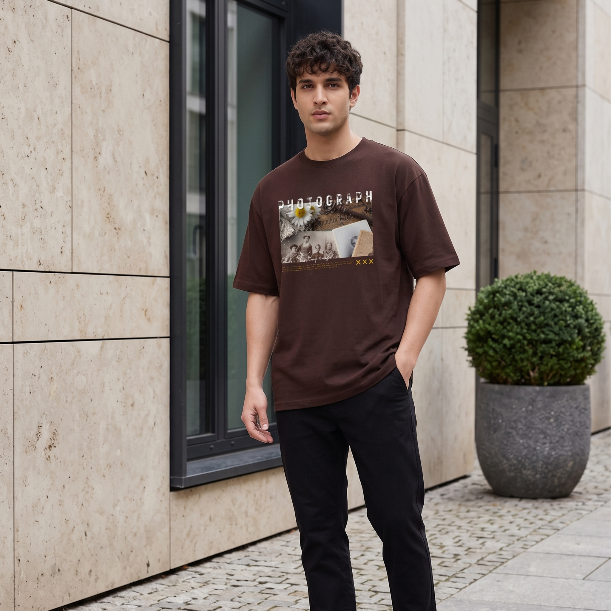 Men's Vintage Photograph Graphic Oversized Brown T-Shirt
