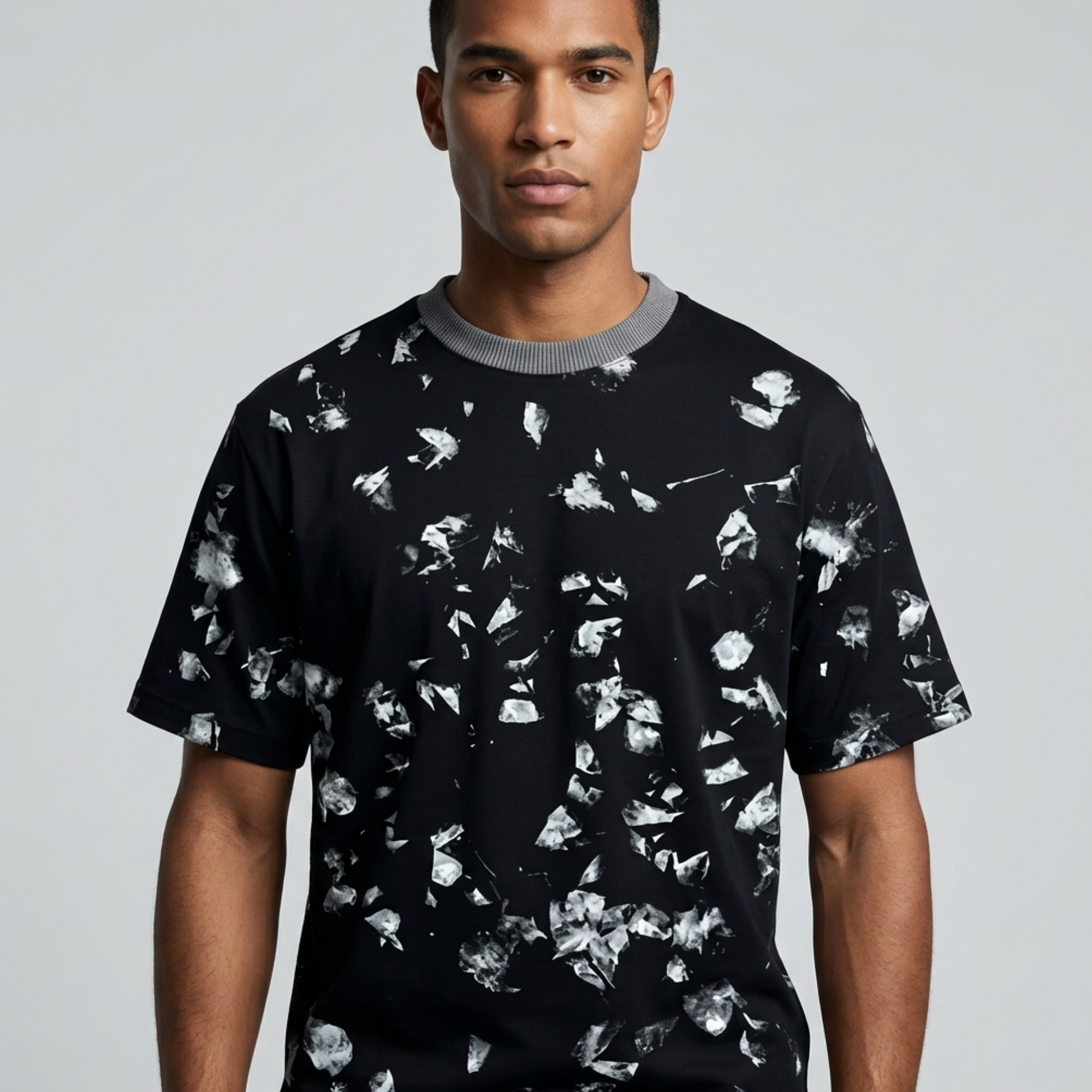 Men's Black Abstract Shattered Print T-Shirt